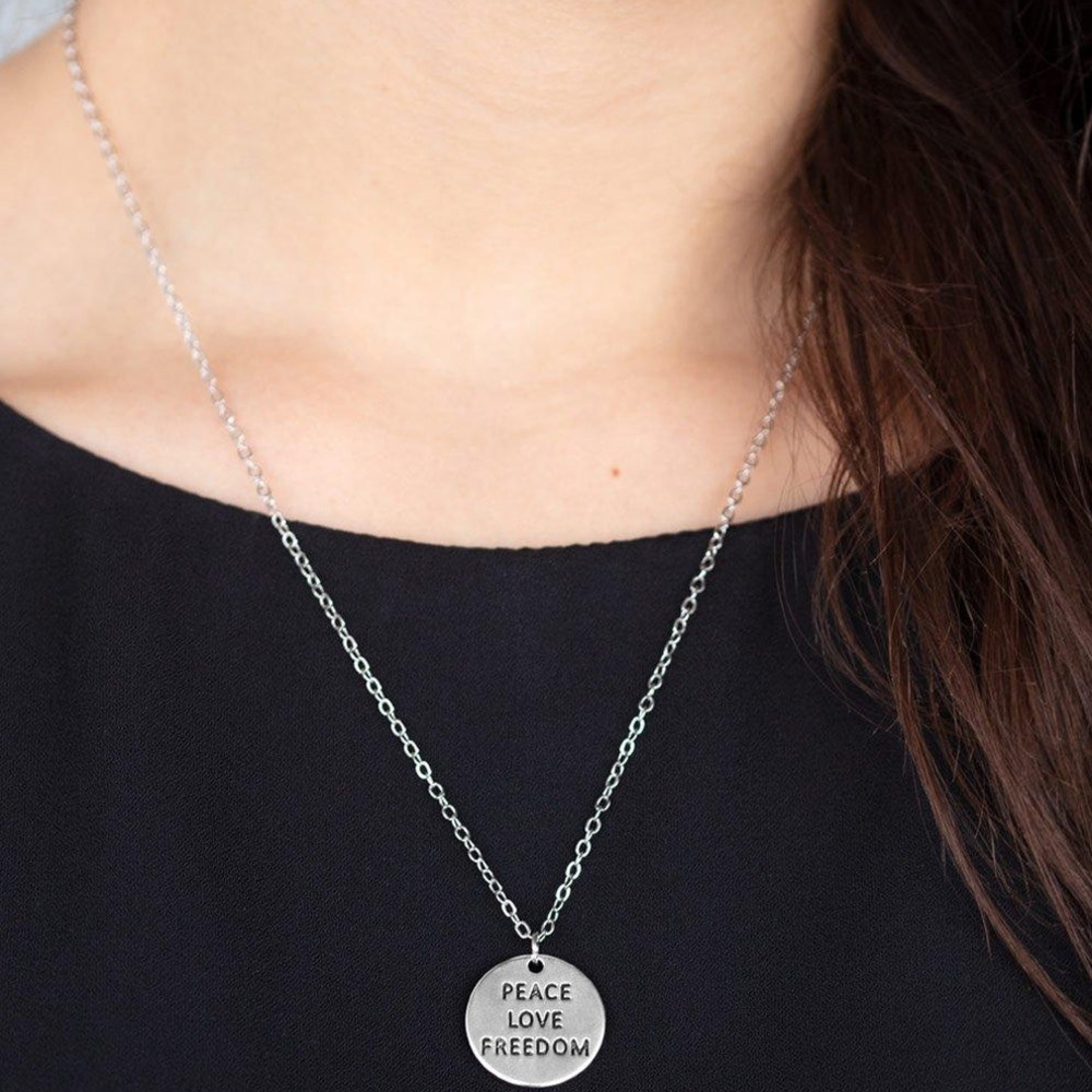 Paparazzi Silver Minimalist Necklace with Circular Pendant